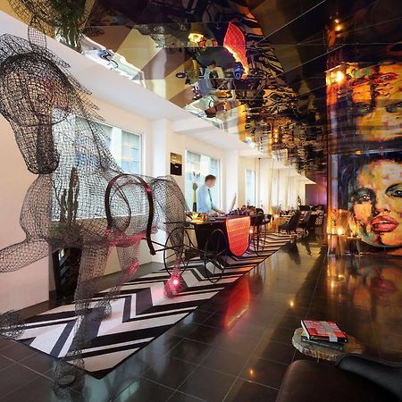 Adelphi Hotel Melbourne Bagian luar foto The lobby of the Mandarin Oriental, Munich