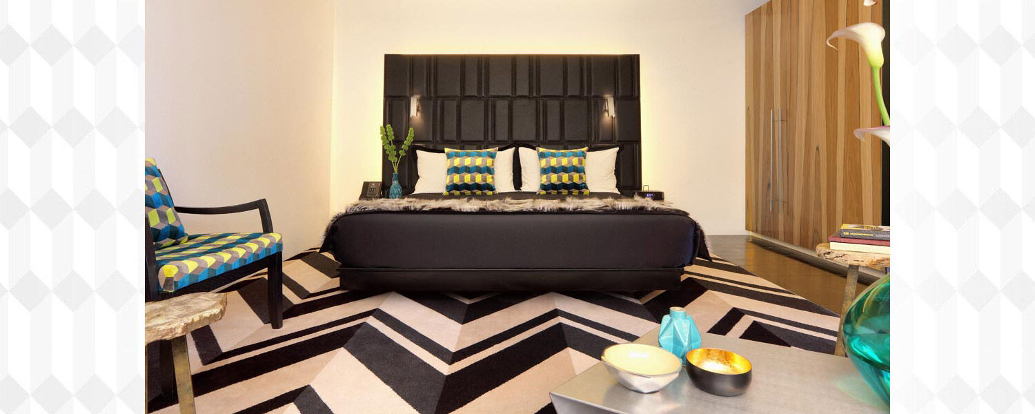 Adelphi Hotel Melbourne Bagian luar foto A bedroom at the hotel